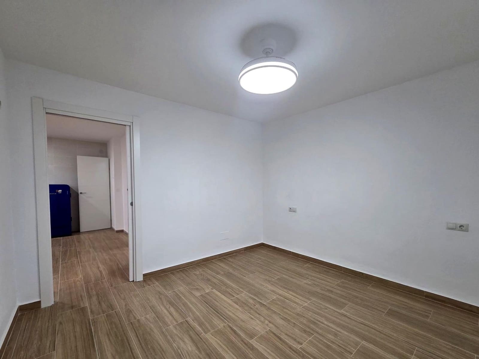 2 soveværelse Lejlighed til leje i Malaga by med garage - € 1.200 (Ref: 10168701)