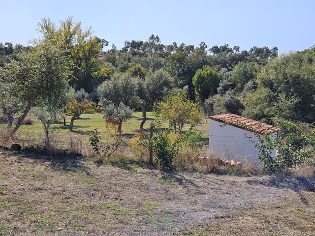 3 Zimmer Finca/Landgut zu verkaufen in La Codosera mit Pool Garage - 150.000 € (Ref: 10090979)