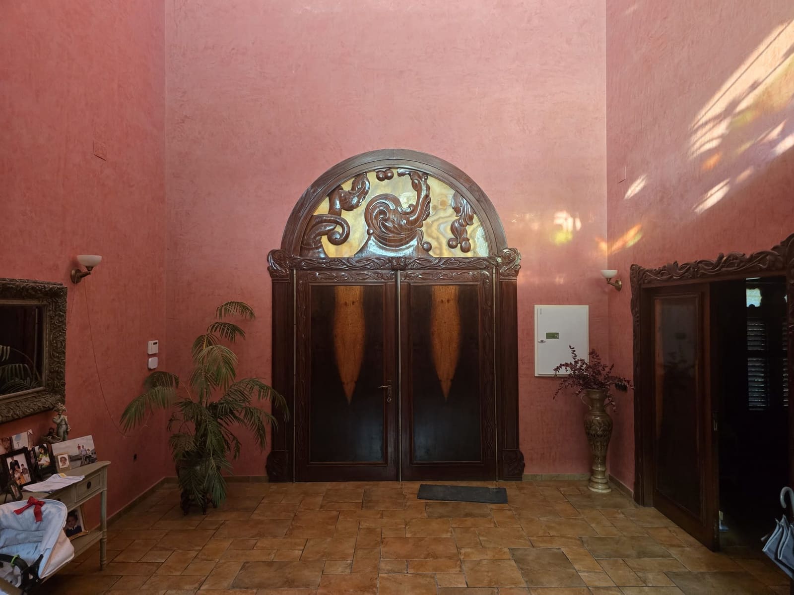 5 bedroom Villa for sale in Murcia city with garage - € 3,400,000 (Ref: 10085332)