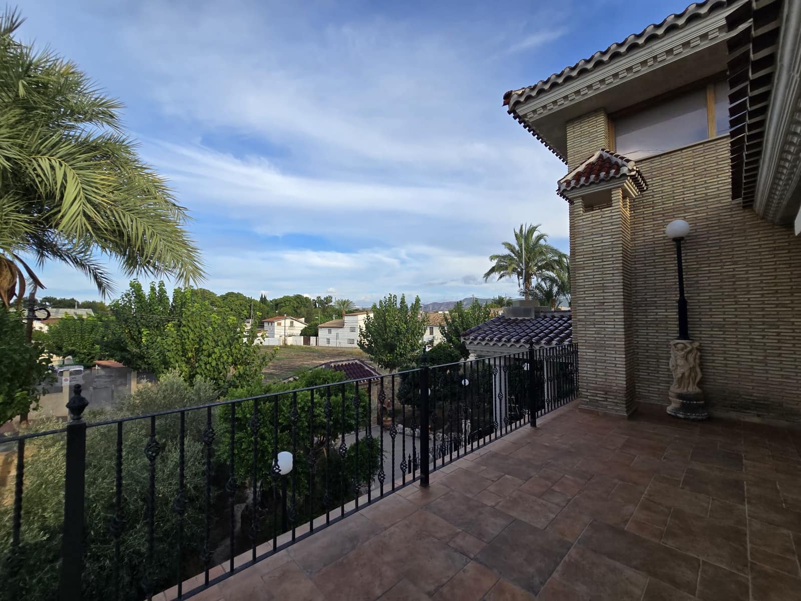5 bedroom Villa for sale in Murcia city with garage - € 3,400,000 (Ref: 10085332)