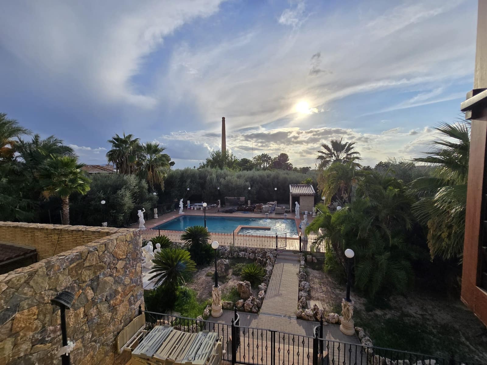 5 bedroom Villa for sale in Murcia city with garage - € 3,400,000 (Ref: 10085332)