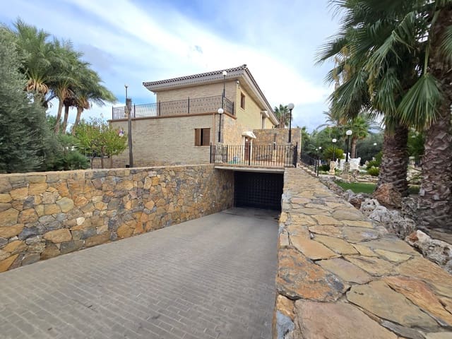5 soveværelse Villa til salg i Albatalia, Murcia by med garage - € 3.400.000 (Ref: 10085332)