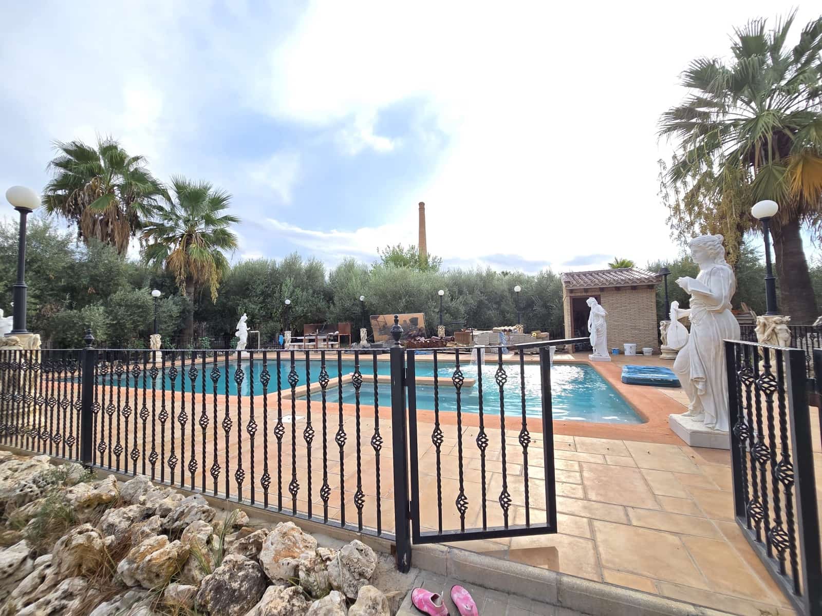 5 bedroom Villa for sale in Murcia city with garage - € 3,400,000 (Ref: 10085332)