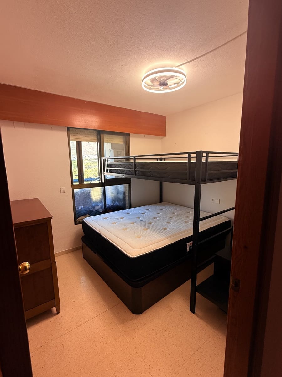 2 makuuhuone Huoneisto myytävänä paikassa Benidorm mukana uima-altaan 
autotalli - 480 000 € (Ref: 10082094)