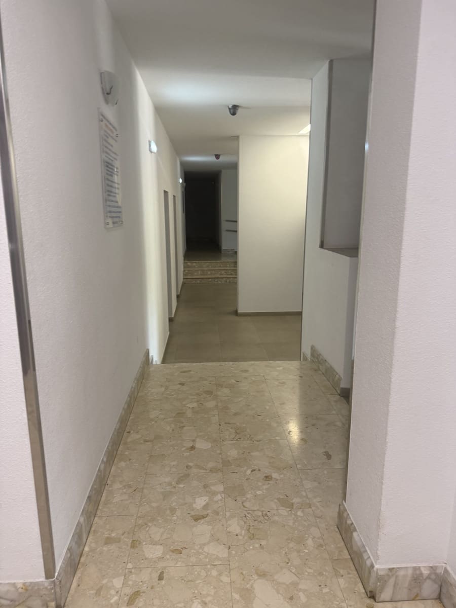 2 makuuhuone Huoneisto myytävänä paikassa Benidorm mukana uima-altaan 
autotalli - 480 000 € (Ref: 10082094)