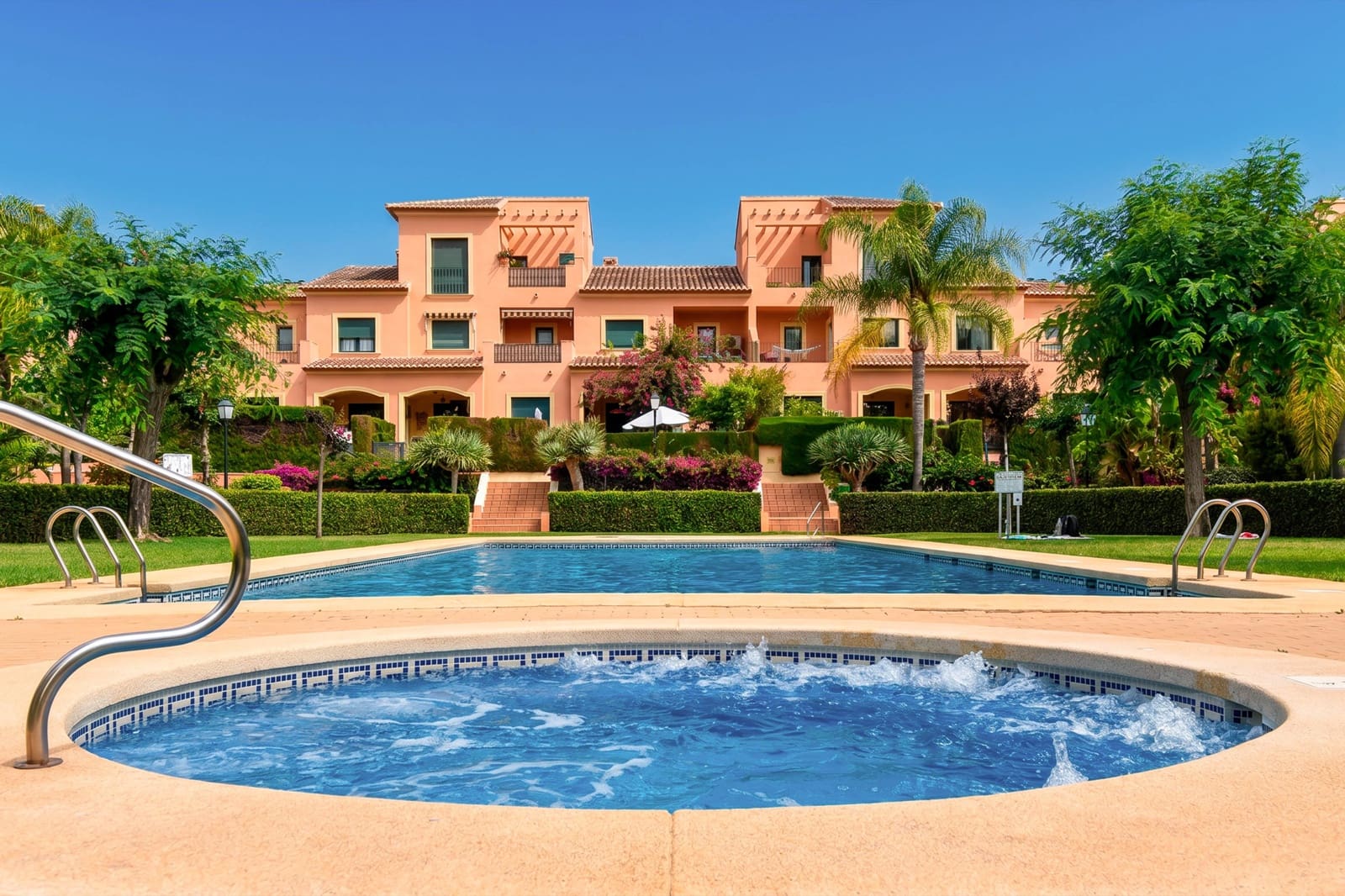 1 sovrum Lägenhet för semesterbostäder i Javea / Xabia med pool - 618 € (Ref: 10029959)
