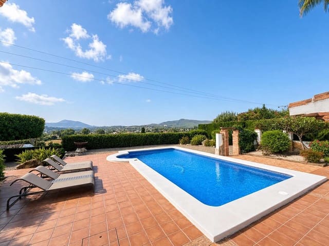 3 Zimmer Ferienvilla in Montgó - Ermita, Javea / Xàbia mit Pool Garage - 1.049 € (Ref: 10048677)