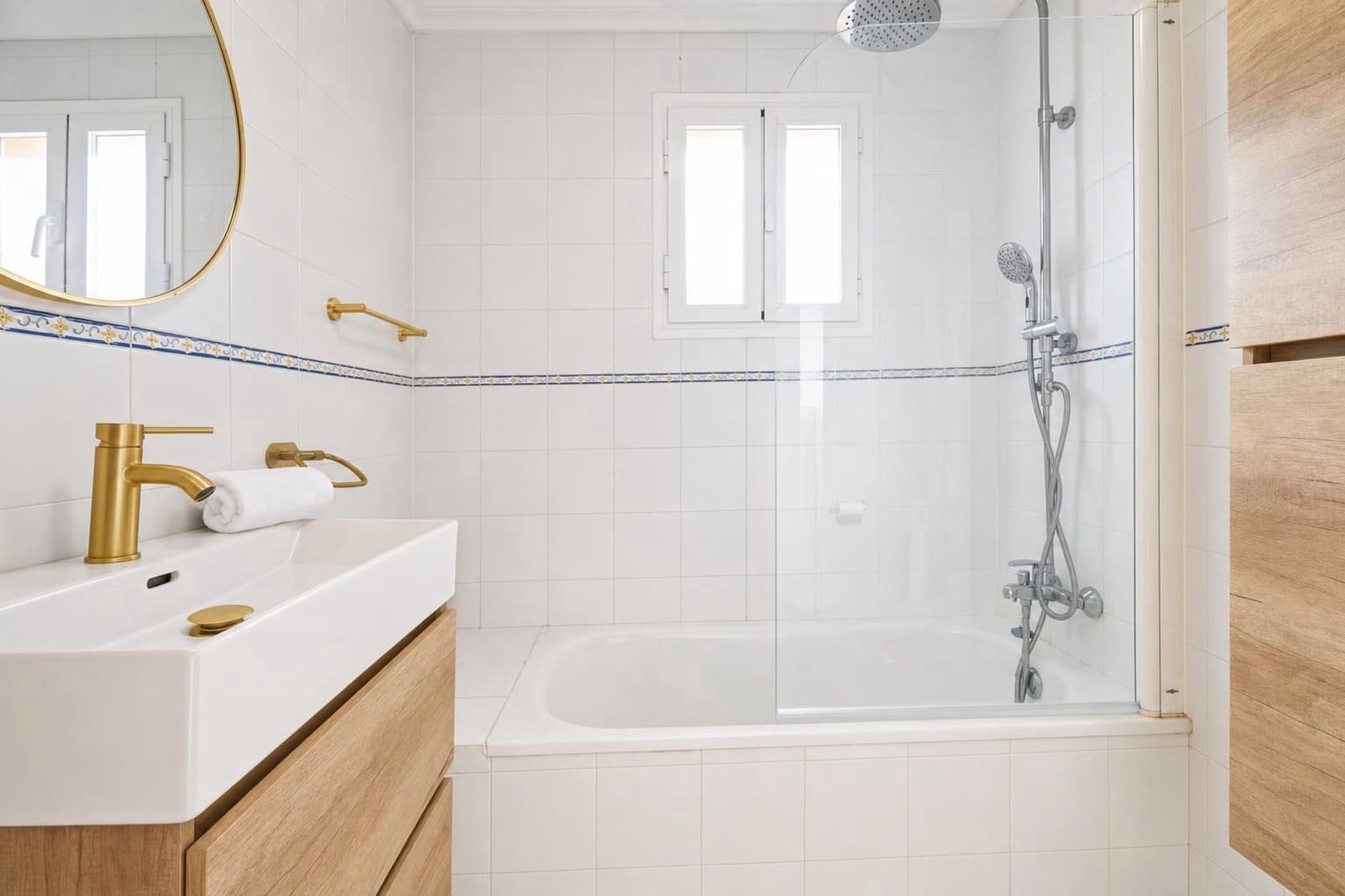 2 bedroom Apartment for holiday rental in Denia with pool garage - € 528 (Ref: 10094142)