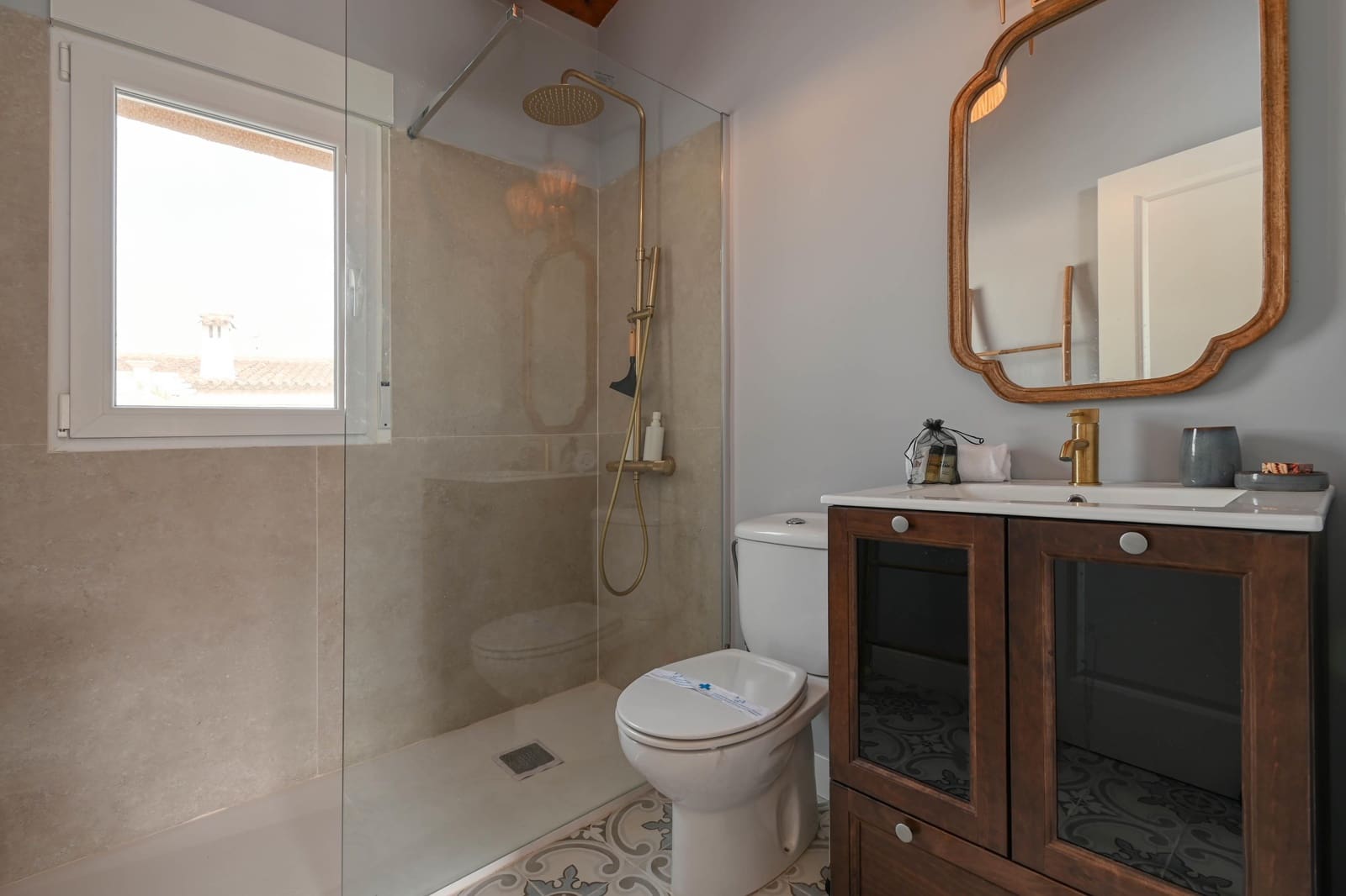Casa de 2 habitaciones en Dénia en alquiler vacacional - 564 € (Ref: 10123367)