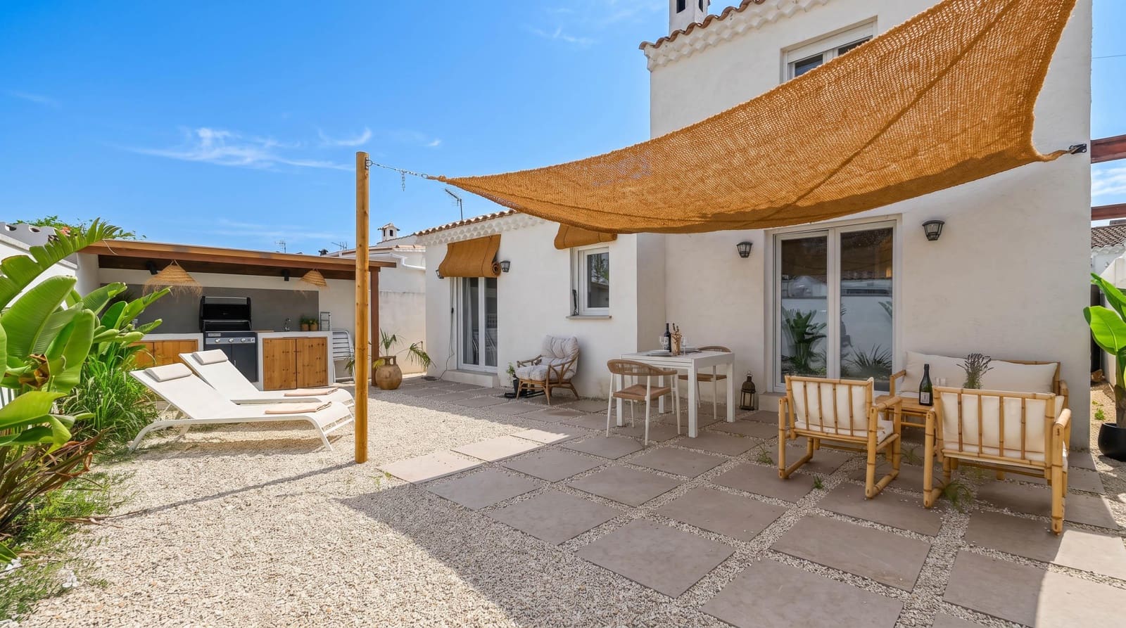 Casa de 3 habitaciones en Dénia en alquiler vacacional - 654 € (Ref: 10123368)
