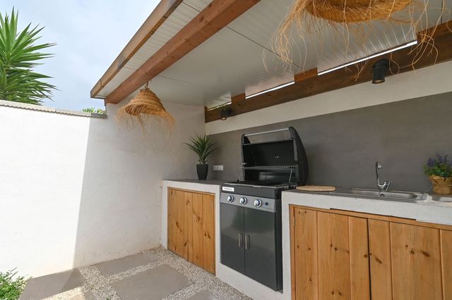 Casa de 3 habitaciones en Les Bassetes - El Marjal, Dénia en alquiler vacacional - 654 € (Ref: 10123368)