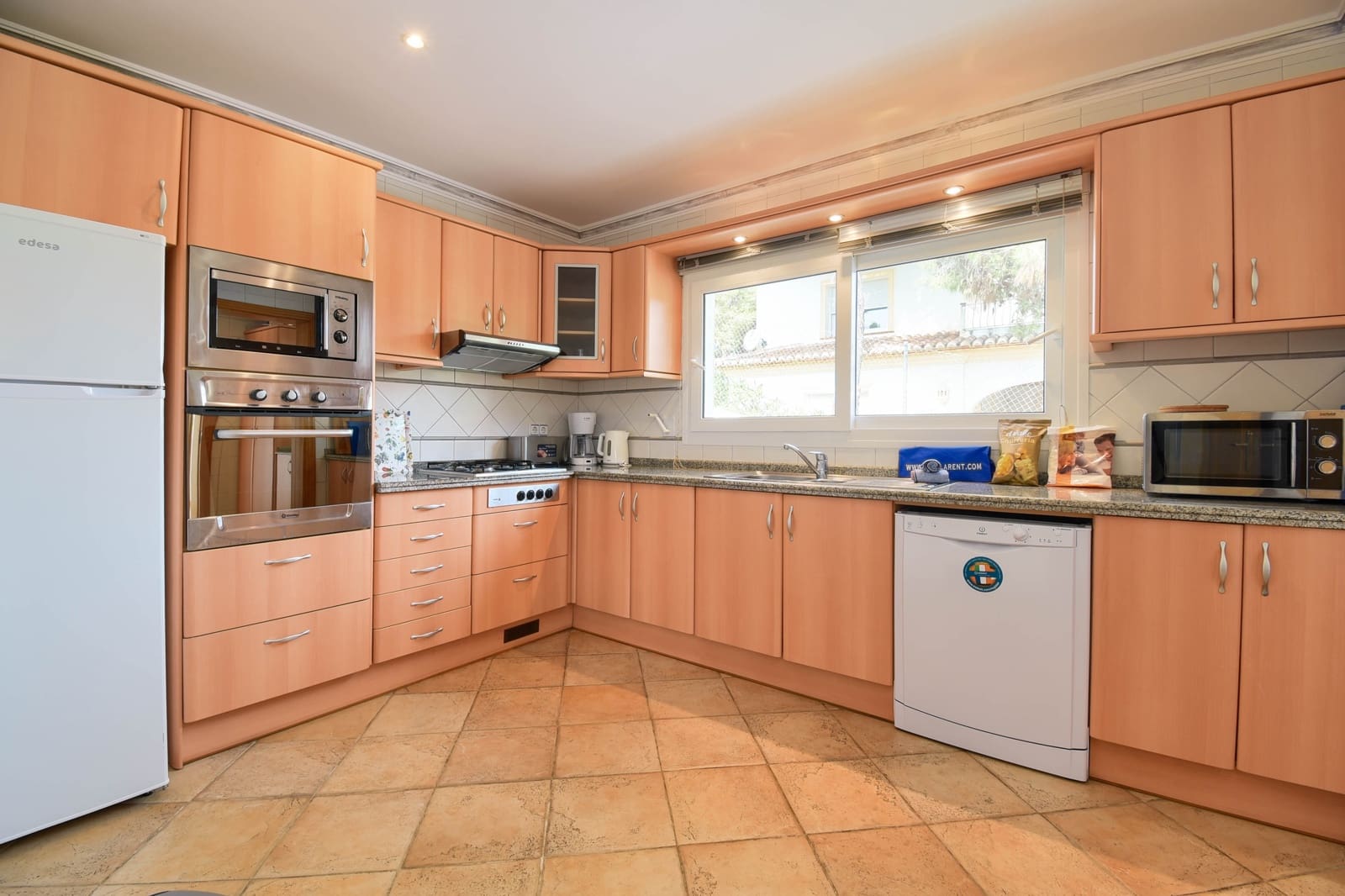 3 Zimmer Ferienvilla in Javea / Xabia mit Pool Garage - 587 € (Ref: 3712541)