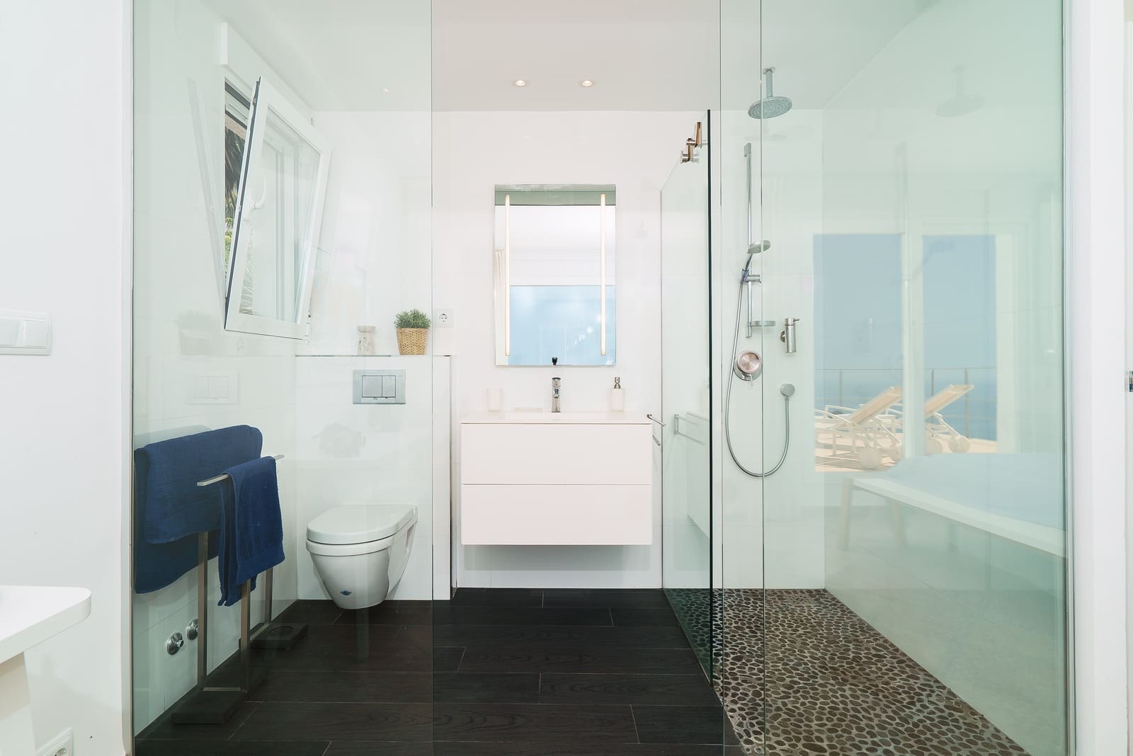 3 sovrum Villa för semesterbostäder i Ambolo med pool garage - 1 470 € (Ref: 3712544)