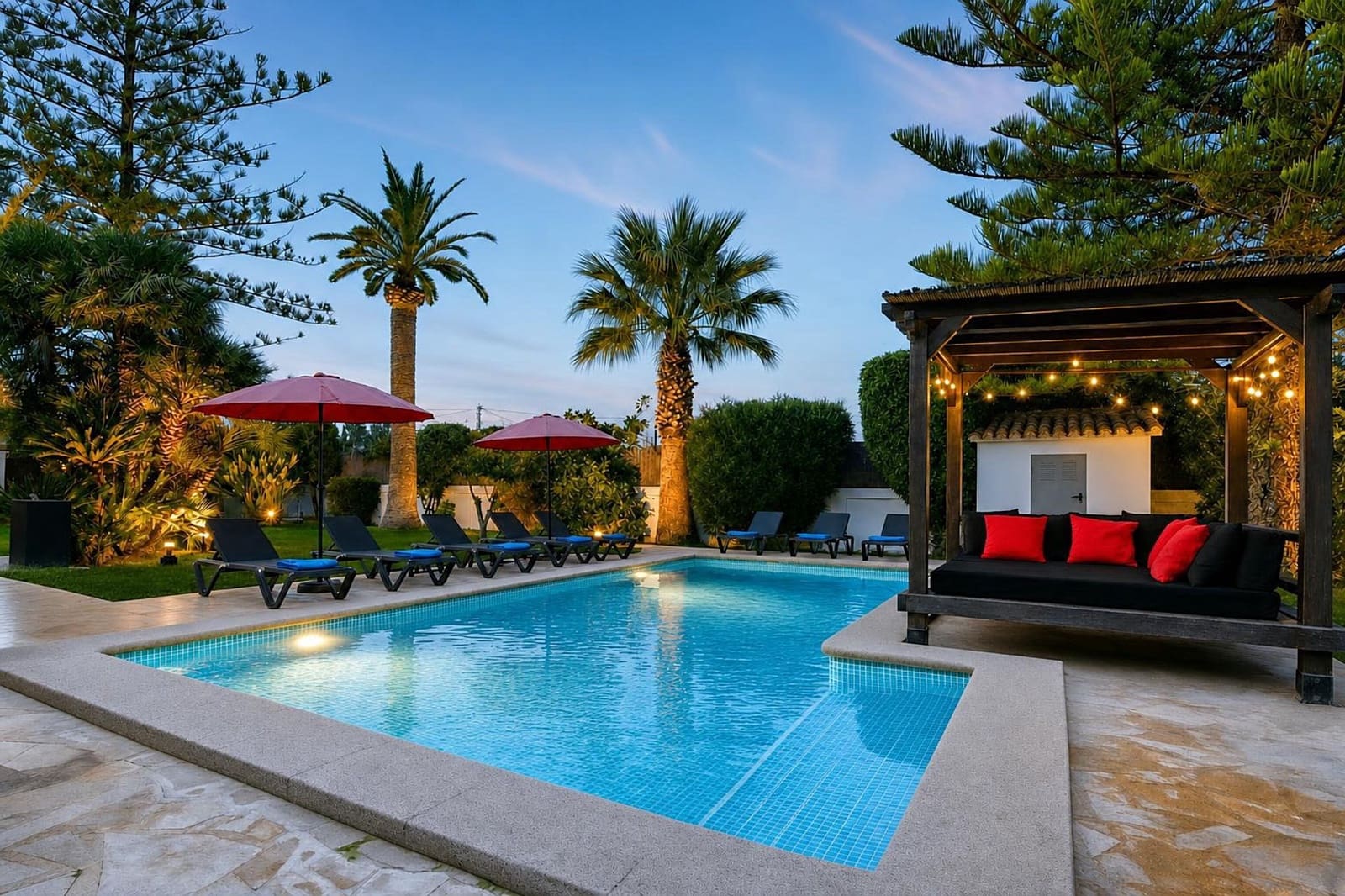 4 Zimmer Ferienvilla in Denia mit Pool Garage - 1.029 € (Ref: 3712545)
