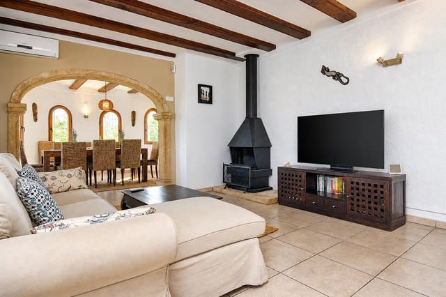 4 quarto Moradia para arrendamento para férias em Adsubia, Javea / Xàbia com piscina Garagem - 838 € (Ref: 3712548)