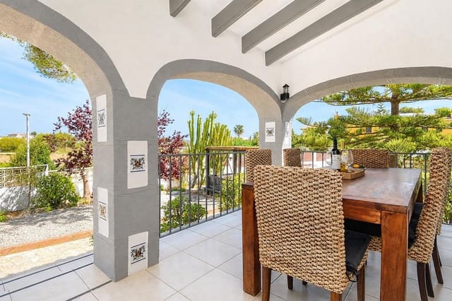 4 quarto Moradia para arrendamento para férias em Adsubia, Javea / Xàbia com piscina Garagem - 838 € (Ref: 3712548)