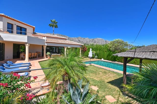 4 camera da letto Villa da affitare come casa vacanza in Dénia con piscina garage - 1.007 € (Rif: 3712549)