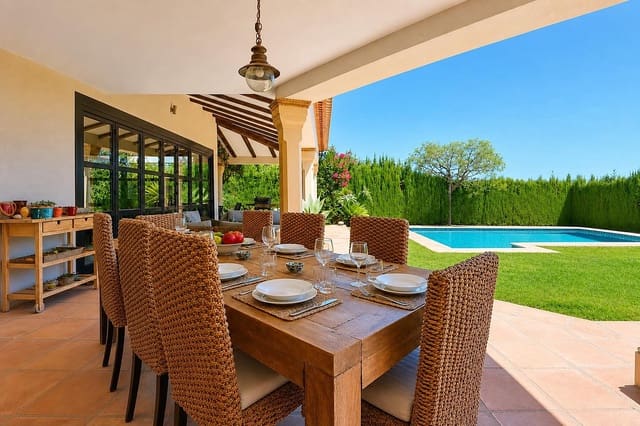 4 soverom Villa til salgs i Dénia med svømmebasseng garasje - € 1 007 (Ref: 3712549)