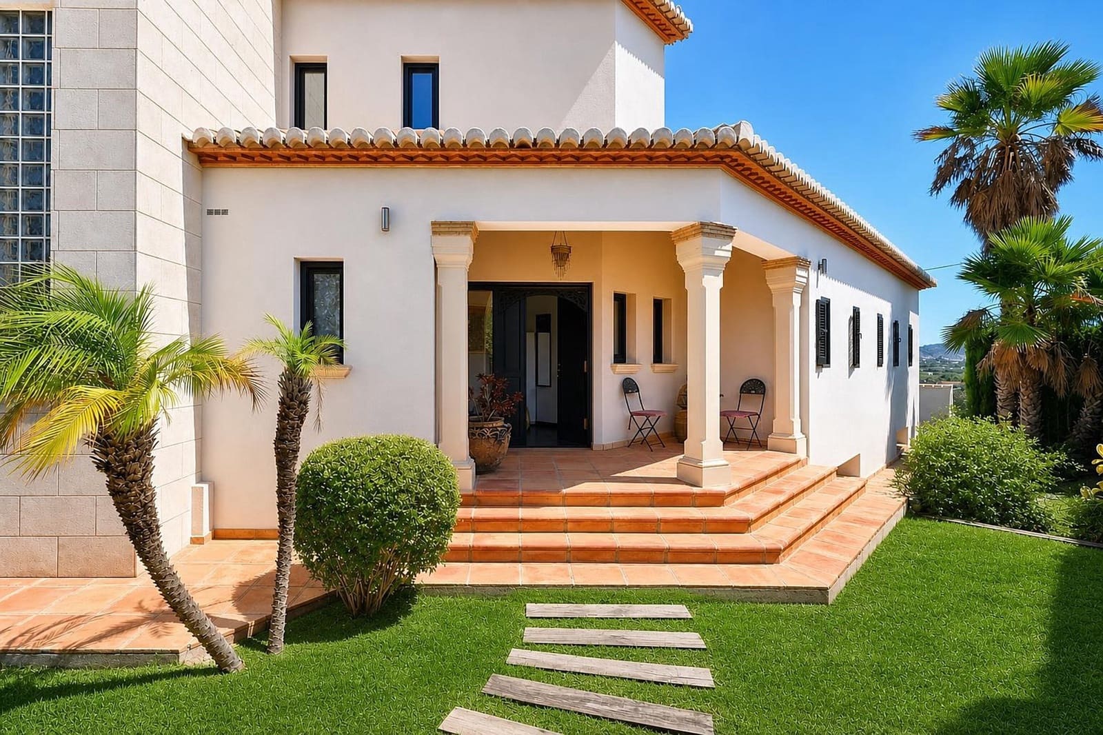 4 sovrum Villa för semesterbostäder i Denia med pool garage - 1 007 € (Ref: 3712549)