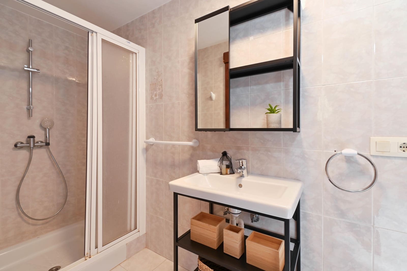 5 slaapkamer Villa voor vakantieverhuur in Javea / Xabia met zwembad garage - € 632 (Ref: 3712552)