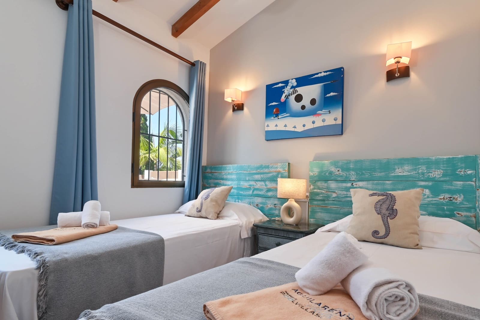 5 slaapkamer Villa voor vakantieverhuur in Javea / Xabia met zwembad garage - € 632 (Ref: 3712552)