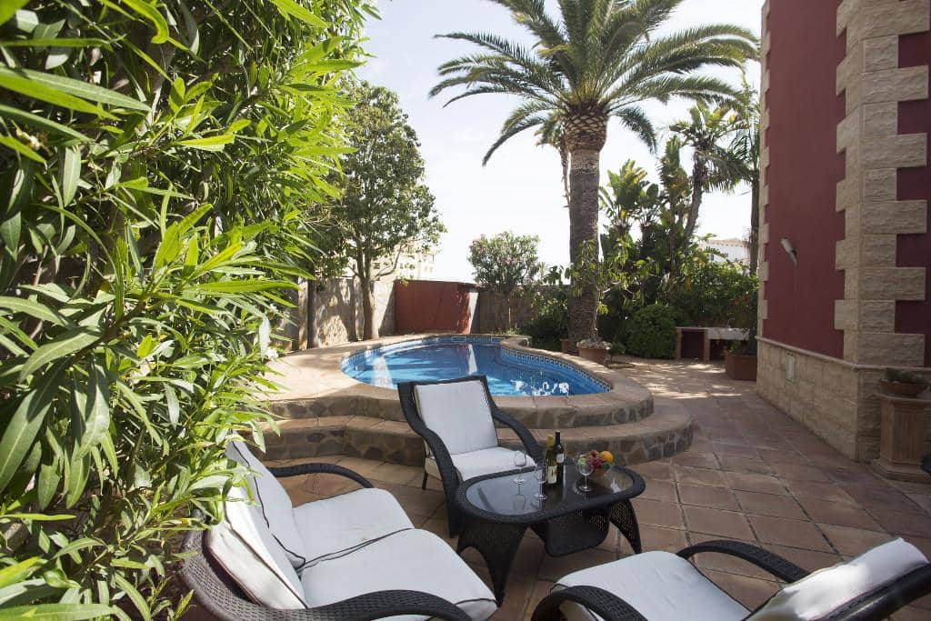 3 sovrum Villa för semesterbostäder i Denia med pool garage - 630 € (Ref: 3712561)