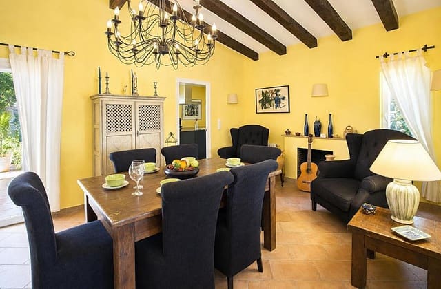 3 sypialnia Willa na kwatery wakacyjne w El Palmar - Los Molinos, Dénia z basenem garażem - 1 112 € (Ref: 3712561)