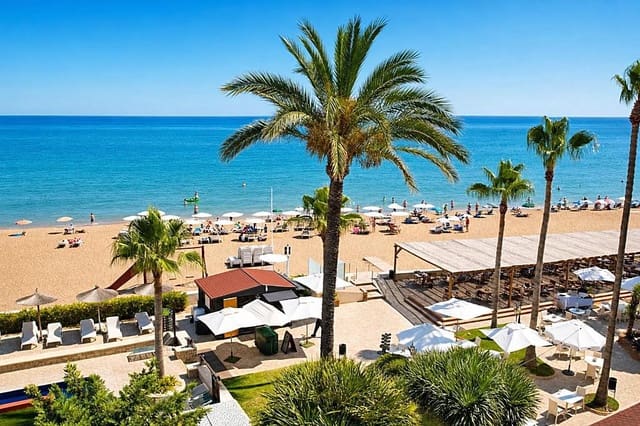 3 sypialnia Willa na kwatery wakacyjne w El Palmar - Los Molinos, Dénia z basenem garażem - 1 112 € (Ref: 3712561)