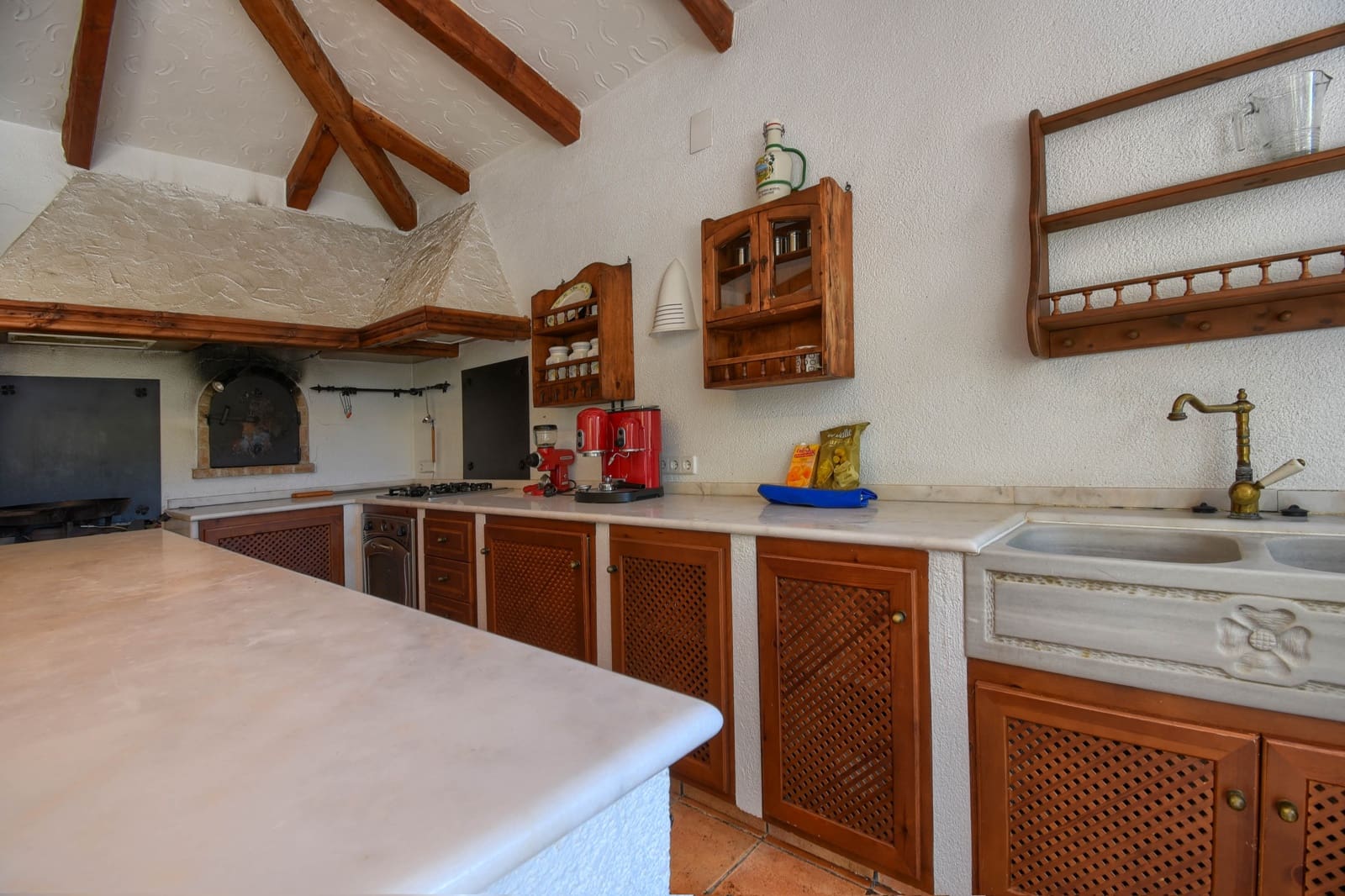 4 bedroom Villa for holiday rental in Moraira with pool garage - € 559 (Ref: 3712563)