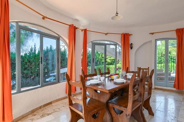 Chalet de 4 habitaciones en Ambolo, Javea / Xàbia en alquiler vacacional con piscina garaje - 800 € (Ref: 3712567)