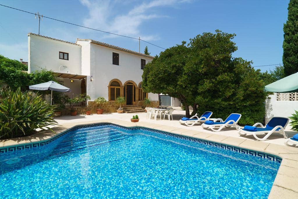 3 slaapkamer Finca/Landhuis voor vakantieverhuur in Javea / Xabia met zwembad garage - € 383 (Ref: 3712965)