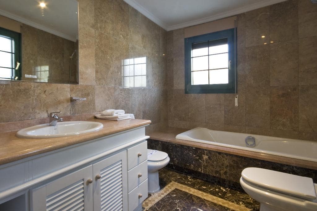 3 bedroom Villa for holiday rental in Javea / Xabia with pool garage - € 884 (Ref: 3712968)