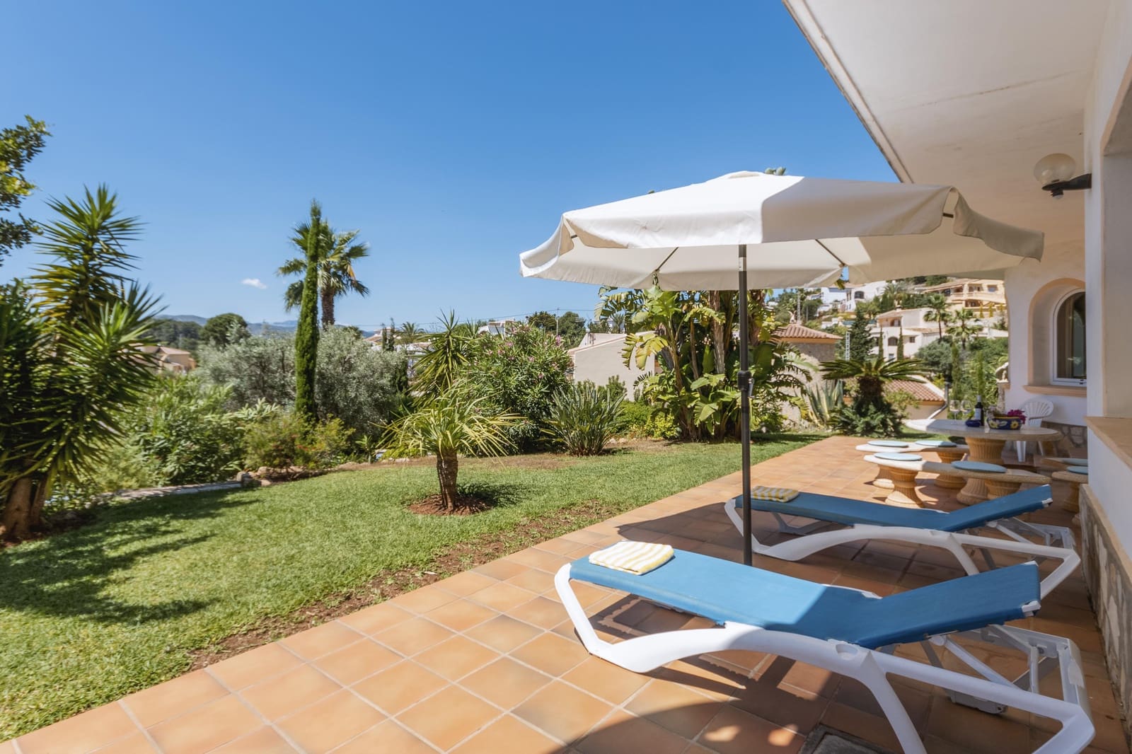 3 sovrum Finca/Hus på landet för semesterbostäder i Javea / Xabia med pool garage - 522 € (Ref: 3712969)