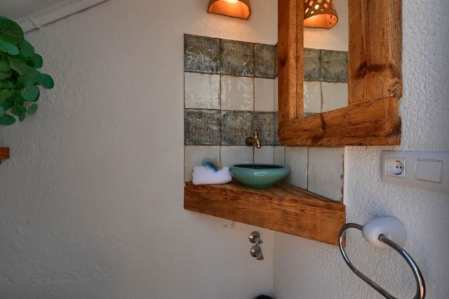 2 makuuhuone Huvila lomavuokrausta paikassa Cap Martí - El Tossalet - Pinomar, Javea / Xàbia mukana uima-altaan 
autotalli - 508 € (Ref: 3712970)