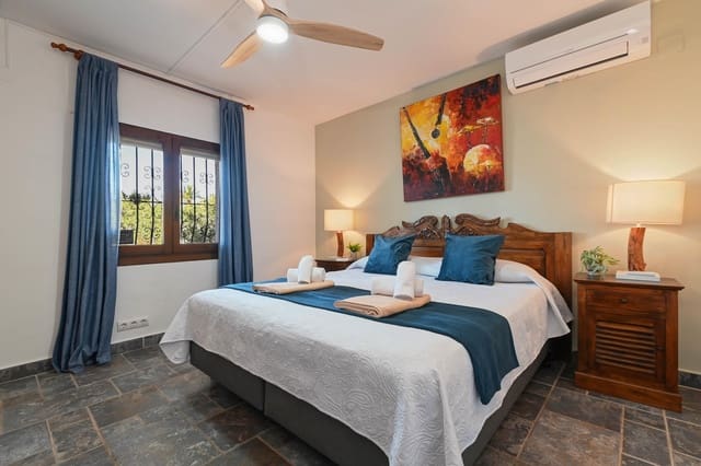2 soverom Villa til salgs i Portichol - Balcón al Mar, Javea / Xàbia med svømmebasseng garasje - € 581 (Ref: 3712975)