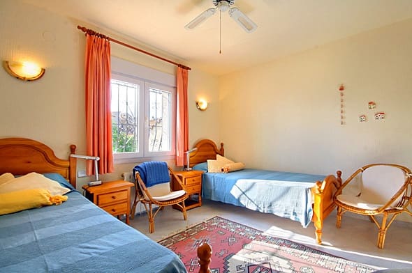 3 slaapkamer Villa voor vakantieverhuur in Javea / Xabia met zwembad garage - € 584 (Ref: 3712981)