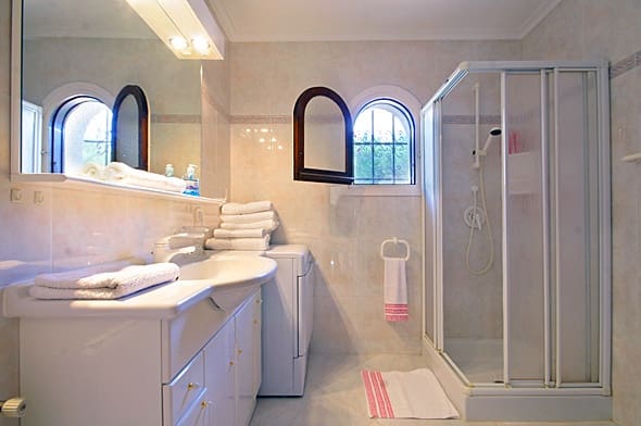 3 slaapkamer Villa voor vakantieverhuur in Javea / Xabia met zwembad garage - € 584 (Ref: 3712981)