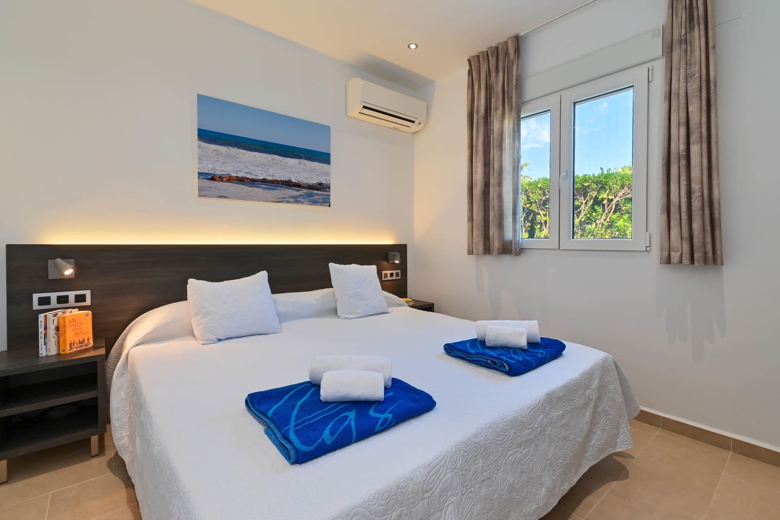 4 slaapkamer Villa voor vakantieverhuur in Javea / Xabia met zwembad garage - € 1.267 (Ref: 3712982)