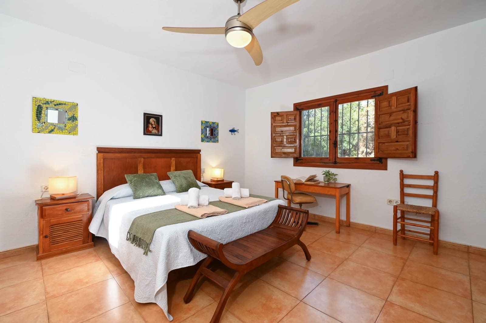 3 slaapkamer Villa voor vakantieverhuur in Javea / Xabia met zwembad garage - € 1.077 (Ref: 3712990)