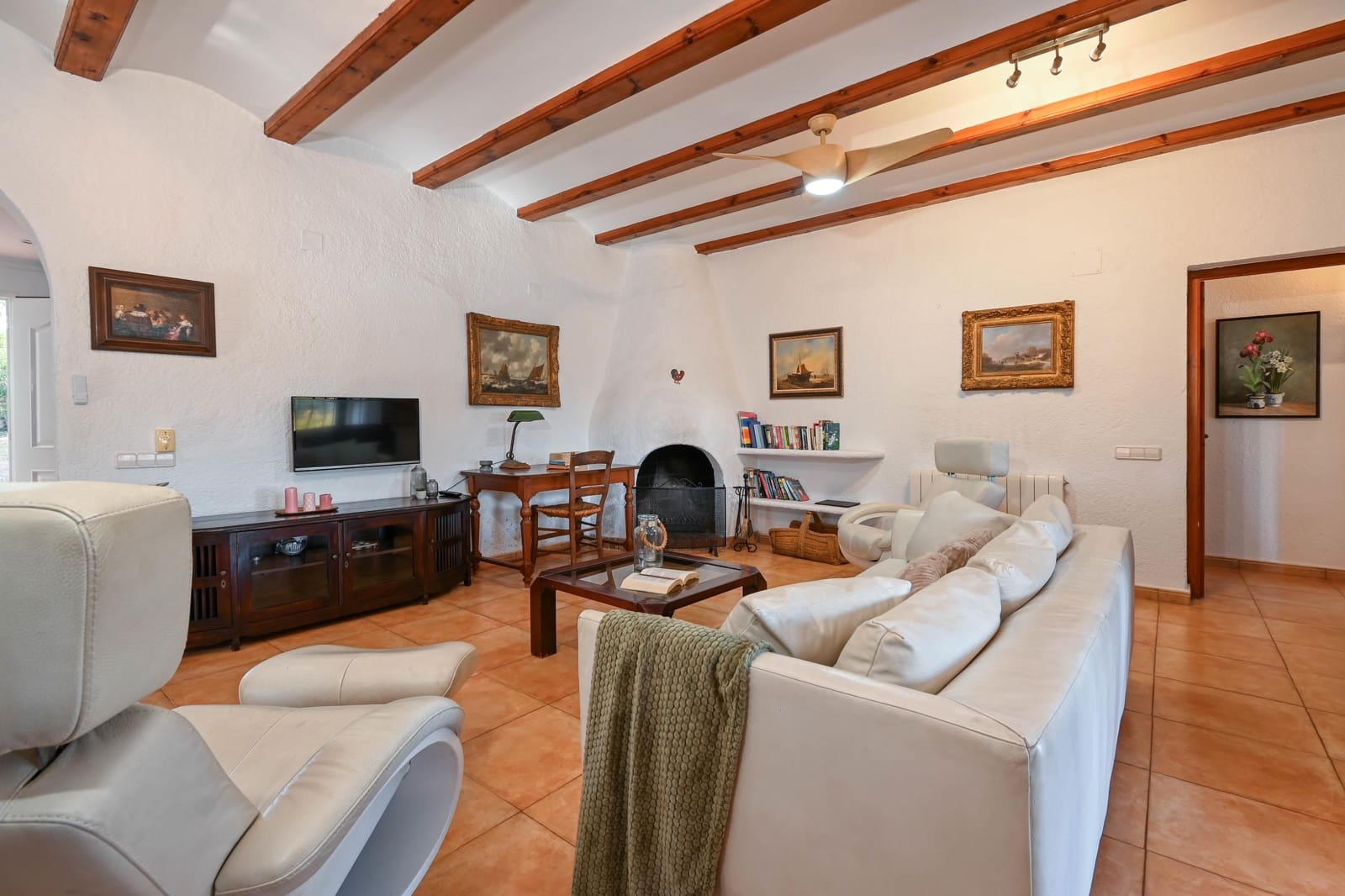 3 slaapkamer Villa voor vakantieverhuur in Javea / Xabia met zwembad garage - € 1.077 (Ref: 3712990)