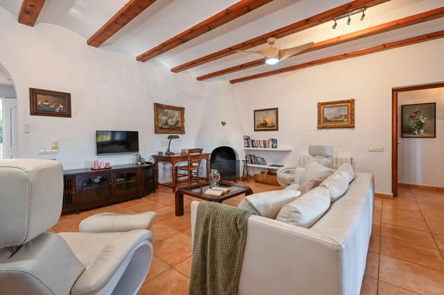   3 soveværelse   ferieVilla i Partides comunes - Adsubia, Javea / Xàbia med   swimmingpool  garage  - € 1.077 (Ref: 3712990)