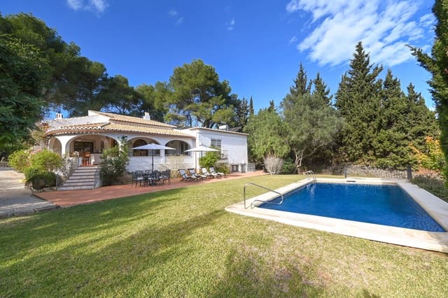   3 soveværelse   ferieVilla i Partides comunes - Adsubia, Javea / Xàbia med   swimmingpool  garage  - € 1.077 (Ref: 3712990)