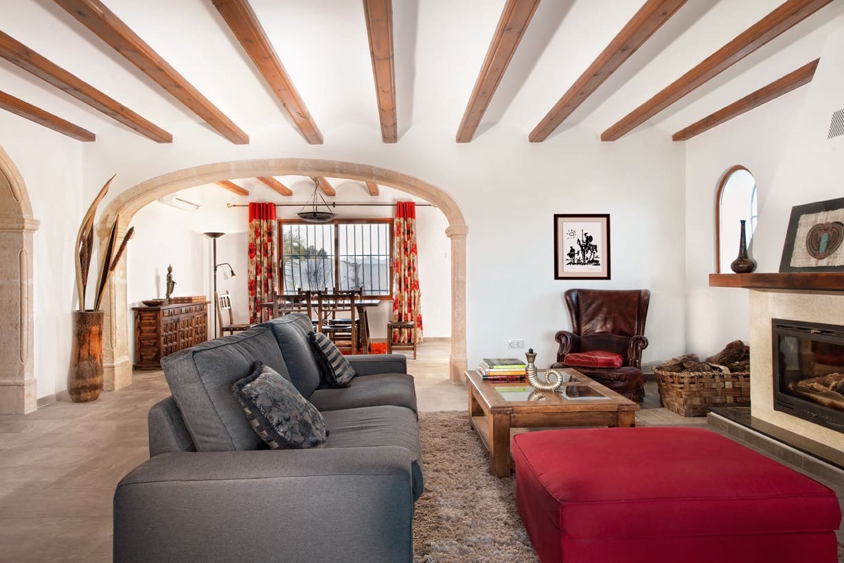   3 soveværelse   ferieVilla i Javea / Xabia   med   swimmingpool  garage  - € 798 (Ref: 3713000)