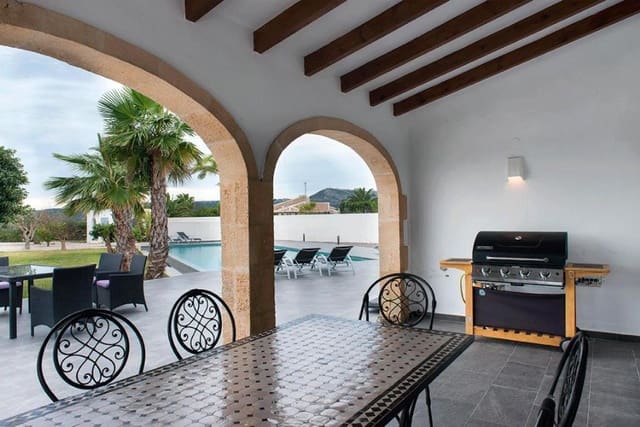 3 sovrum Villa för semesterbostäder i Partides comunes - Adsubia, Javea / Xàbia med pool garage - 848 € (Ref: 3713000)