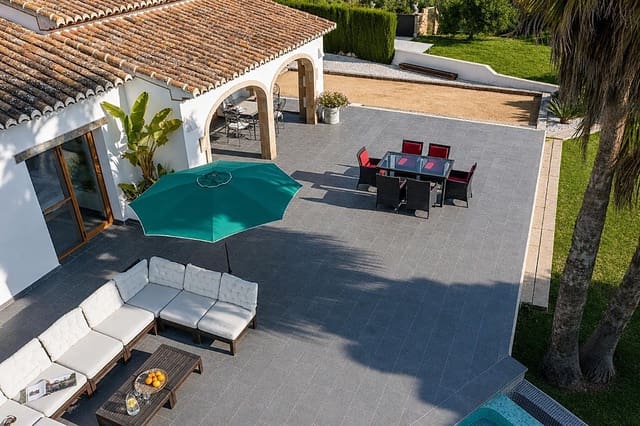 3 makuuhuone Huvila lomavuokrausta paikassa Partides comunes - Adsubia, Javea / Xàbia mukana uima-altaan 
autotalli - 848 € (Ref: 3713000)