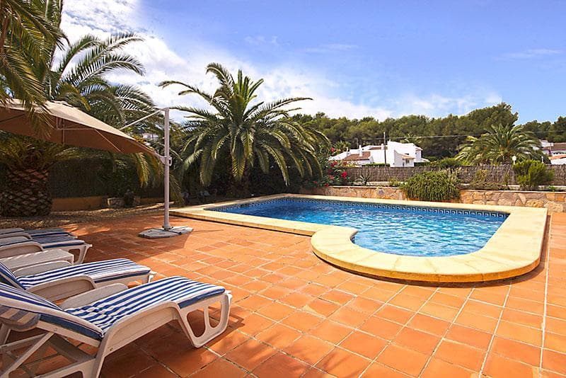 2 sovrum Villa för semesterbostäder i Javea / Xabia med pool garage - 503 € (Ref: 3713005)