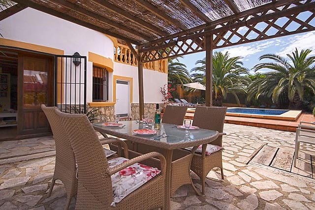 2 slaapkamer Villa voor vakantieverhuur in Cap Martí - El Tossalet - Pinomar, Javea / Xàbia met zwembad garage - € 503 (Ref: 3713005)