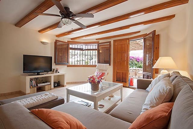 2 slaapkamer Villa voor vakantieverhuur in Cap Martí - El Tossalet - Pinomar, Javea / Xàbia met zwembad garage - € 503 (Ref: 3713005)