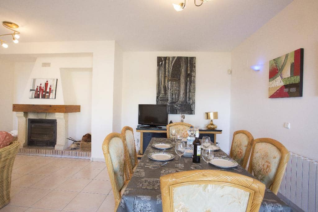   4 soveværelse   ferieVilla i Javea / Xabia   med   swimmingpool  garage  - € 792 (Ref: 3713006)