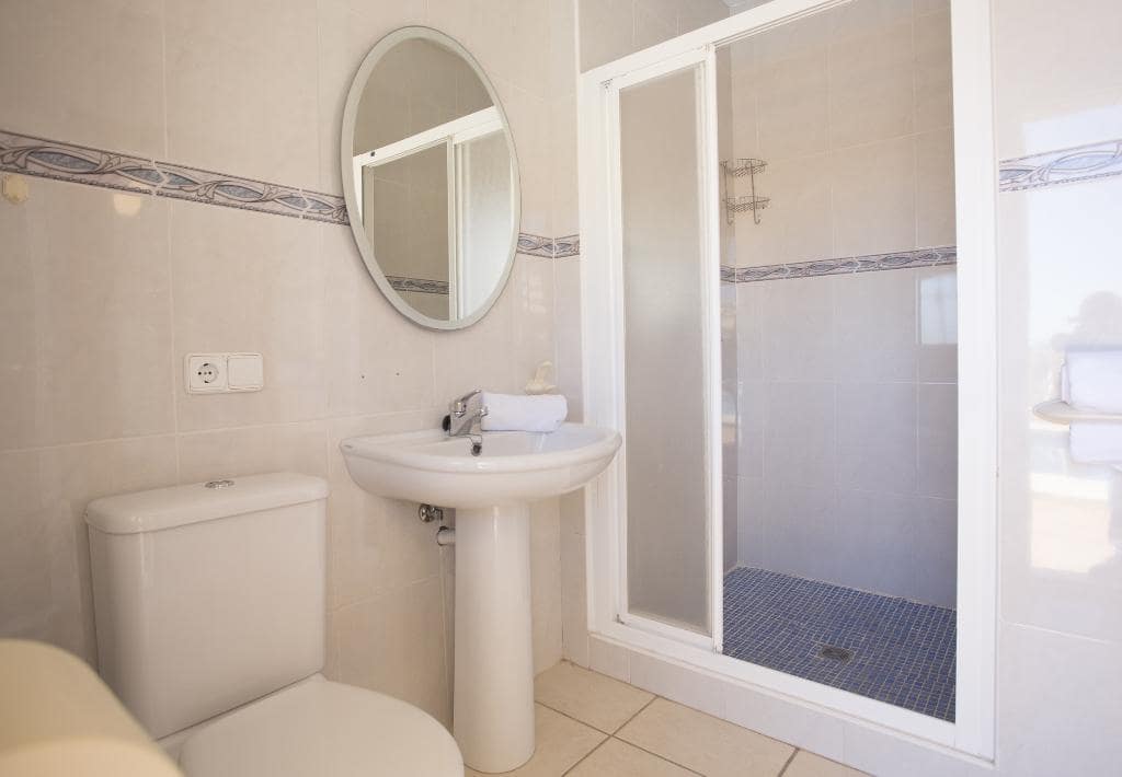   4 soveværelse   ferieVilla i Javea / Xabia   med   swimmingpool  garage  - € 792 (Ref: 3713006)